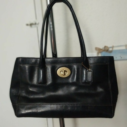 coach kisslock handbolsa