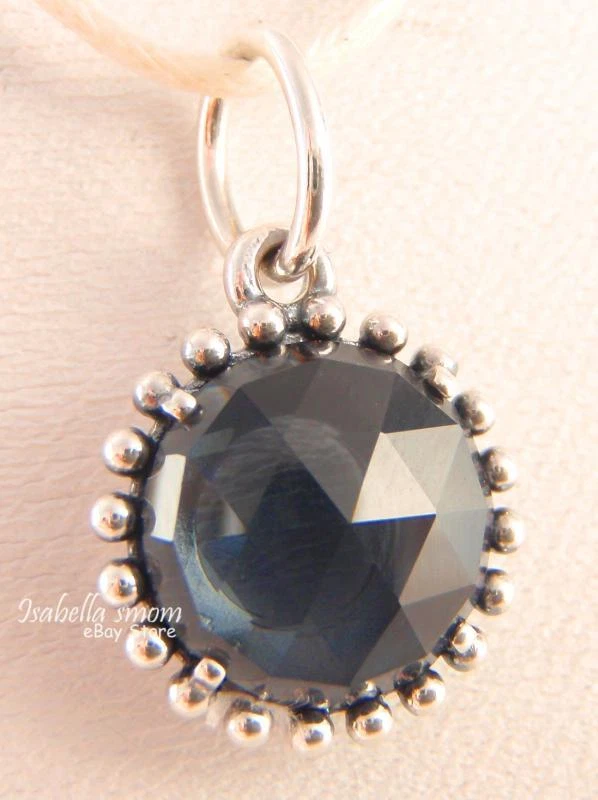 Pandora online crystal pendant