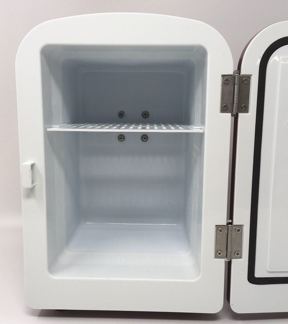 Sunbeam Portable Mini Fridge/Mini Cooler (6 12 oz can) with AC Cord (No