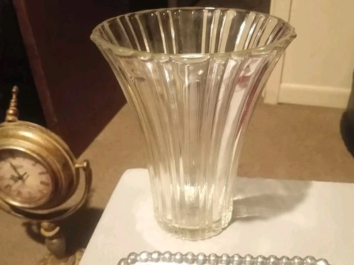 Vintage Anchor Hocking Clear GLASS Vertical Ribbed Vase 7.25"