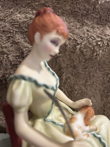 ROYAL DOULTON GENTLE ARTS - WRITING - HN3049 LTD ED FIGURINE - Picture 12 of 21