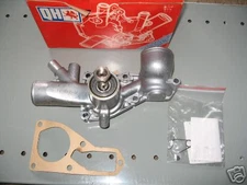 NEW QUALITY WATER PUMP - FITS: PEUGEOT 404 & 504 (1960-76)