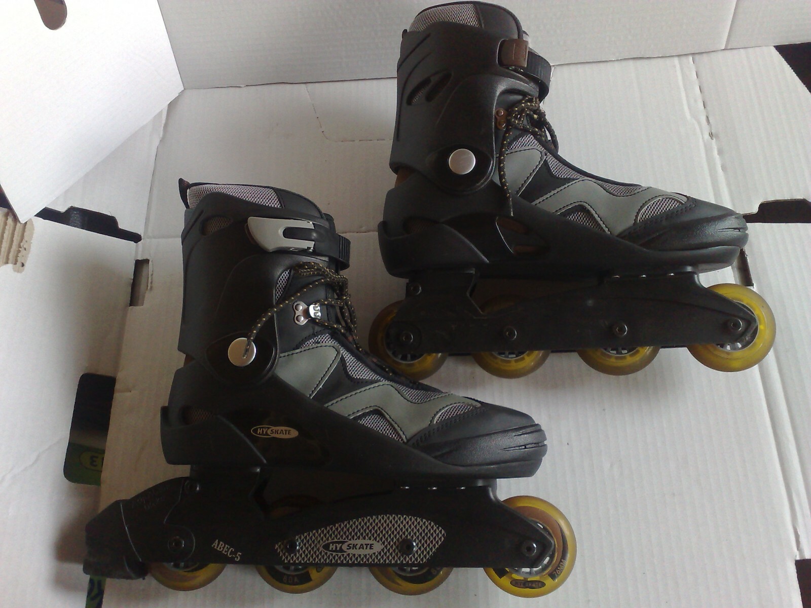 Bild 1 von 8
