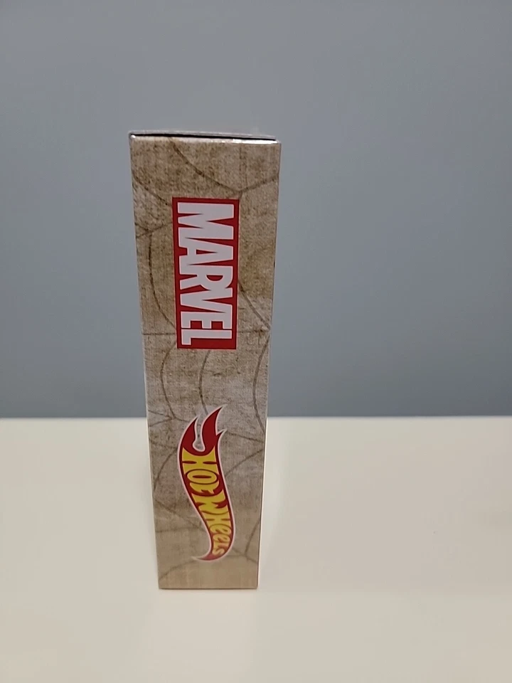 SDCC HOT WHEELS SPIDER MACHINE CAR GP-7 SPIDER MAN NEUMÁTICOS DE PILOTO REAL SIN USAR, EN CAJA 2019 Foto 4 de 4