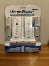 Nyko Nintendo Wii Dual Charge Station Dock With Rechargeable Batteries Brand New