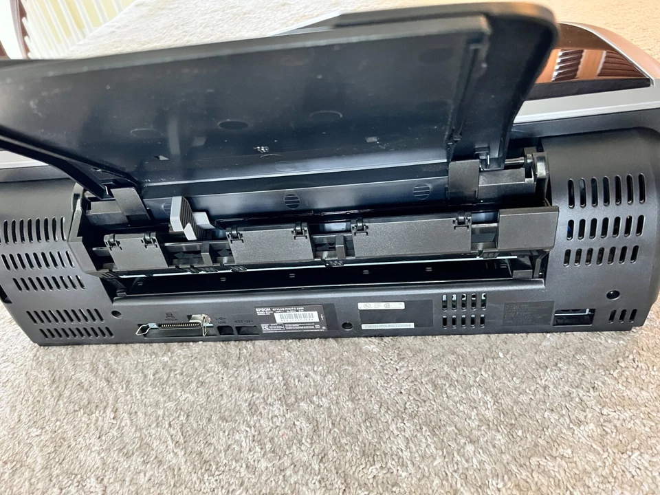 Epson Stylus Photo 2200 Digital Photo Inkjet Printer - Image 3 of 3