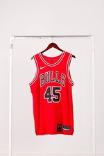 Nike 'Chicago Bulls 2020-21 Denzel Valentine' Away Authentic Aeroswift Jersey