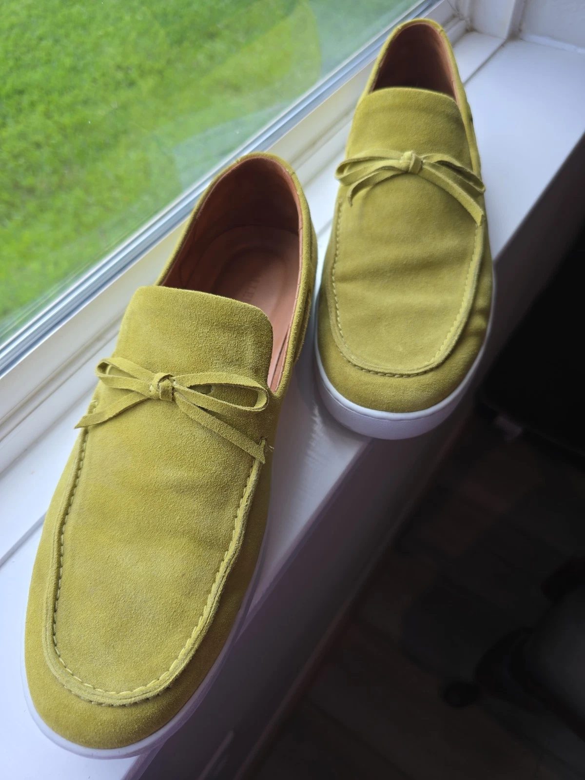 Allen Edmonds Santa Rosa Leather Boat Shoes Citron Men's Sz 10.5 D
Opens in a new window or tab
