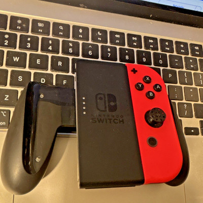 Nintendo Joy-Con Wireless Ergonomic Controller Red Black for Switch UNTESTED