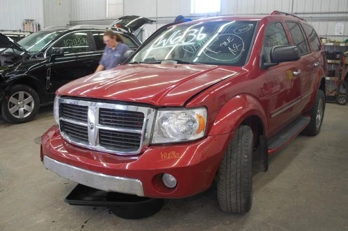 OEM Side View Door Mirror For Durango Right Blk-Text Pwr Cvr Scratches