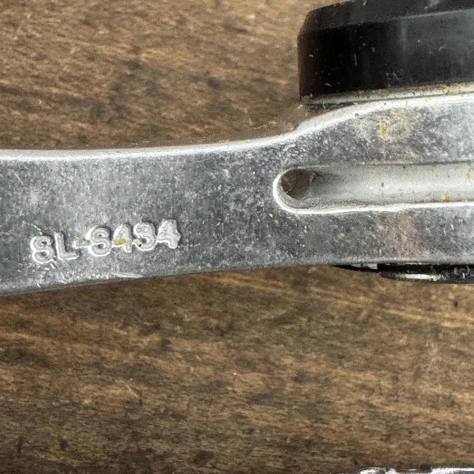 De colección Shimano SL-S434 Cambios Nuevo de Lote Antiguo Juego de Tubo Abajo de 6 Velocidades Luz Acción SIS Foto 2 de 4