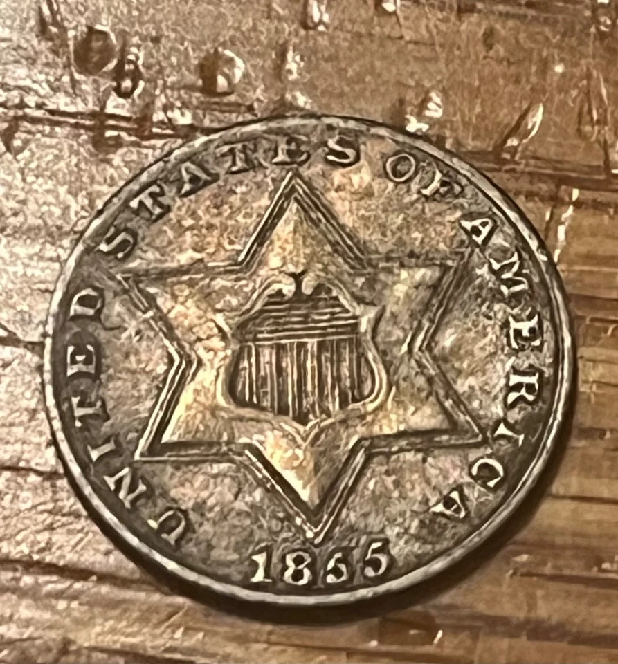 1855 Three cent silver piece , VF / EF,  scarce  date & grade - Image 3 of 4