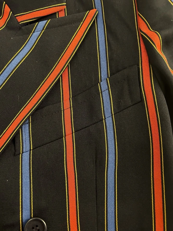 Absolutely STUNNING Vintage Striped Double Breasted Blazer By GIVENCHY Size S - Image 3 of 4