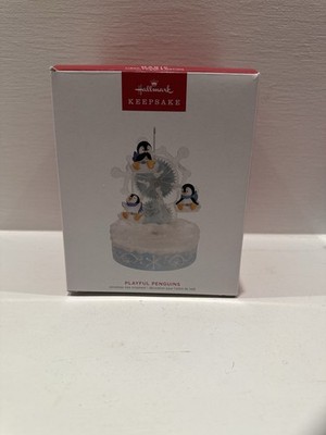 Hallmark Keepsake 2009  Playful Penguins  Magic Ornament Ferris Wheel Tested B2