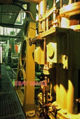 FOTO (9) RAM BRAUEREI - DIE ZWEI STRAHLMOTOREN DIE RAM BRAUEREI JETZT GESCHLOSSEN (IN 200