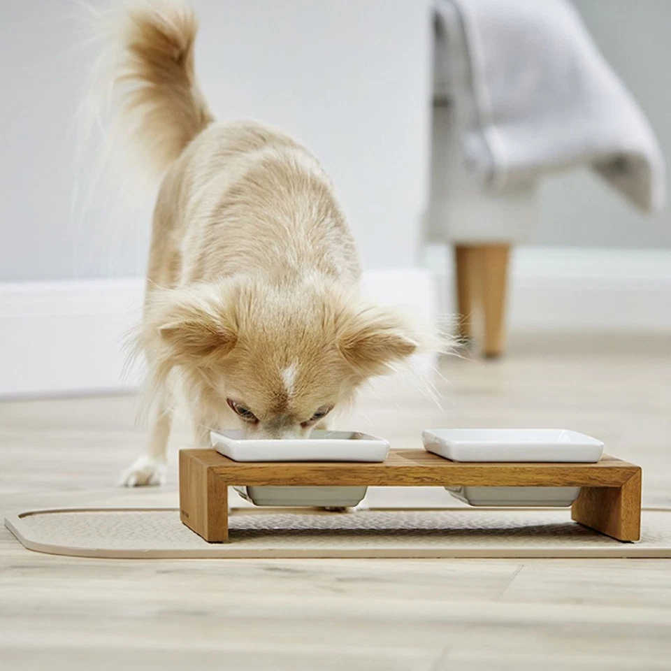 Wolters Futterstation Meshidai Doppelnapf True Teak für Hunde nachhaltig - Bild 2 von 2