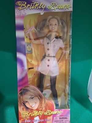 Britney Spears Doll 1999. baby one more time Play Along. Item 20000