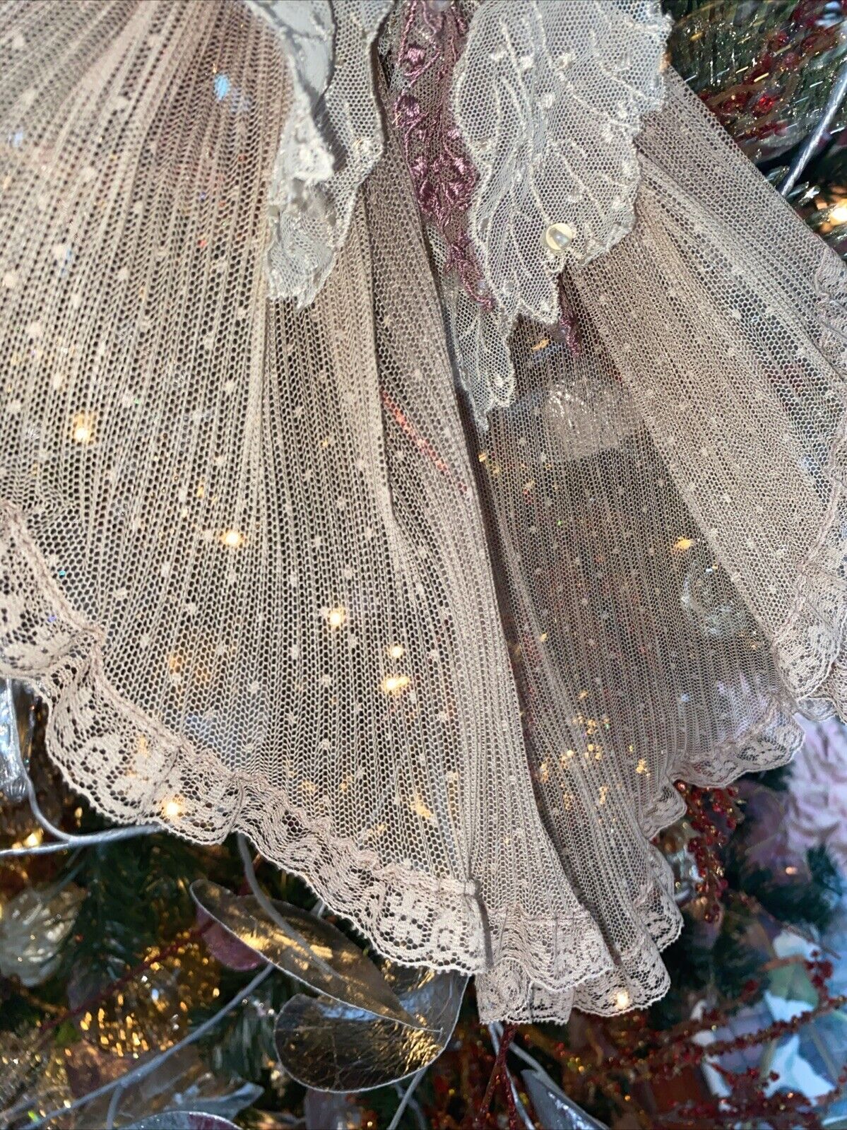 Picture 7 of 24