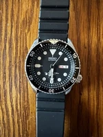 Seiko Men's Black Watch - SKX007J1