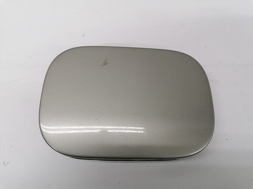 Mercedes W203 - Tankdeckel Tankklappe Tankverschluß A2035841239 (19)