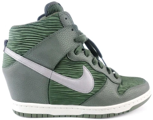 Nike Dunk Sky High Carbon Green Silver W