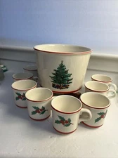 HOLLY & SPRUCE Punch Bowl Set w/ Wood Stand 8 Cup