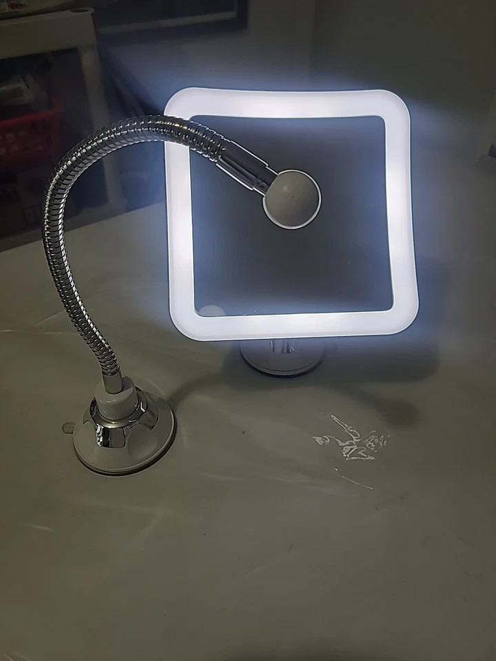 Fancii 10X Magnifying Lighted Makeup Mirror - Daylight LED Vanity Mirror NO BOX) - Image 2 of 4