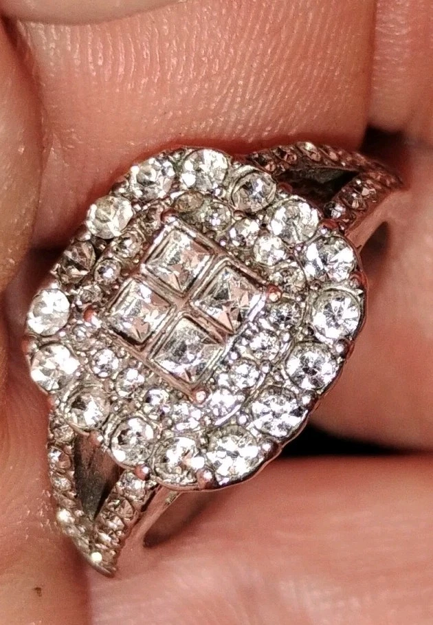 Anillo De Compromiso De Plata Con Diamantes - 0.08 Quilates, Diseño Cluster, Para Mujer