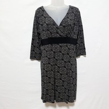 LOFT Ann Taylor Dress Size 10 Black Gray Medallion Print Empire Waist 3/4 Sleeve