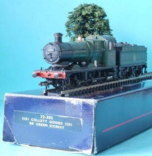 BACHMANN 32-303 COLLETT GOODS 0-6-0 CLASS 2251 + REAL COAL GREEN EARLY CREST BOX