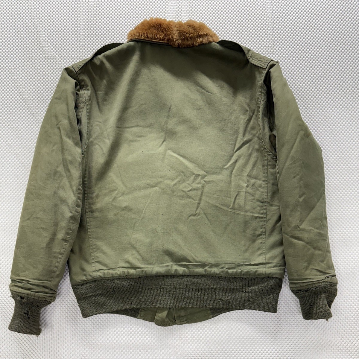 Vintage WW2 1940's B-10 Flight Jacket Sovereign MFG Co size 36