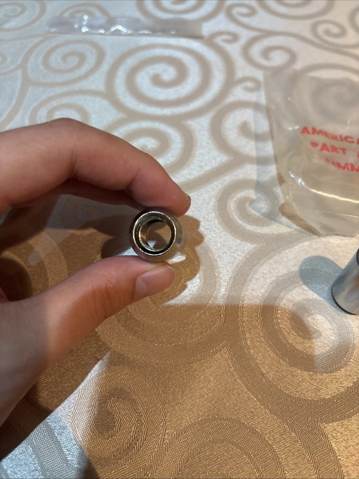 American Eagle Turner Lug Nuts Socket Style M12-1.5 RH - Image 4 of 4