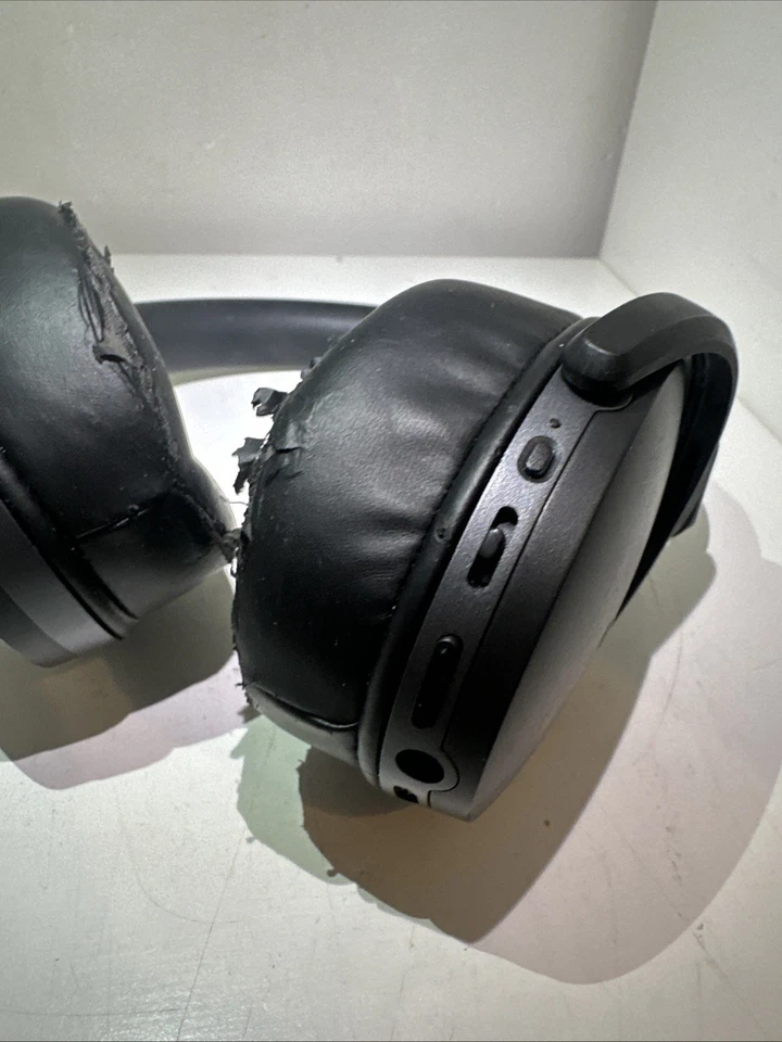 Sennheiser HD 4.40BT, photo 3 of 5