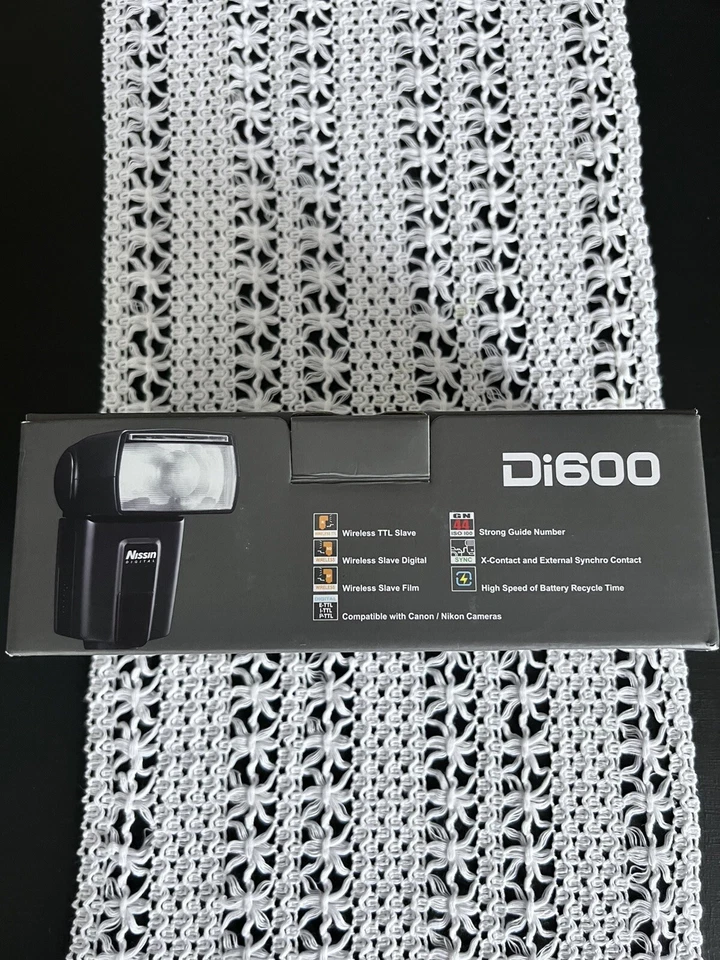 Nissin  ND600-C Shoe Mount Simple controlDigital TTL flash - Image 2 of 4