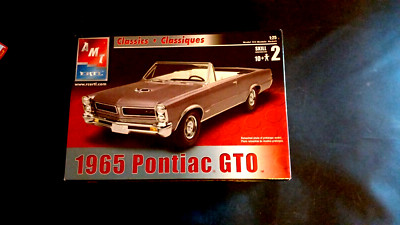 Model Kit 1965 Pontiac GTO AMT Classics 1:25