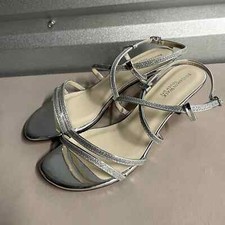 Touch Ups By Benjamin Walk Women's Silver Metallic Maisie Strappy Sandals - 9W