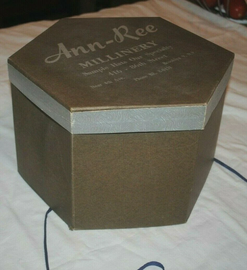 Vintage Brooklyn New York hat box Ann Ree Millinery 6 sided BOX ONLY Y1065