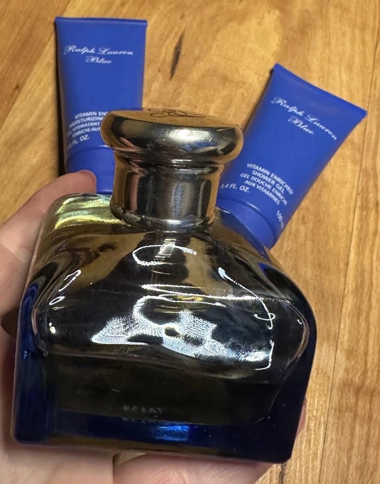 Ralph Lauren Blue Women Fragrance Eau De Toilette 2.5oz 75ml + Mini & Gels - Image 2 of 4