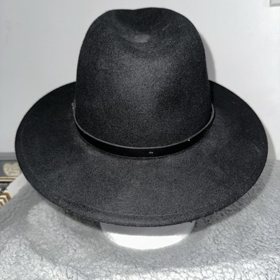 Free People + Wythe Leather Band
Felt Hat in Black ~ One Size ~ Excellent Wool Felt Free People Black Hat Free People Wythe Leather  main image 3