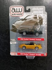 Auto World Deluxe Series Pontiac Firebird 2-Pack 1992 Formula 1997 T/A WS6 1:64