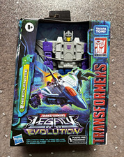Hasbro Transformers Legacy Evolution Deluxe Needlenose BRAND NEW
