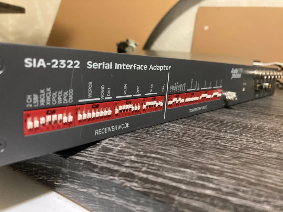 Adaptador de interfaz serie Audio Precision SIA-2322 Foto 2 de 4