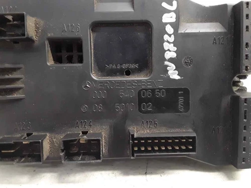 Caja Reles/Fusibles para MERCEDES-BENZ VITO KOMBI (638) 1157827 - Imagen 2 de 4