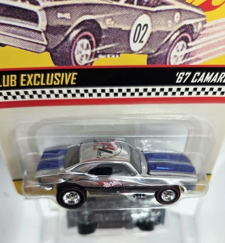 Hot Wheels 2001 RLC '67 Chevy Camaro Blue Stripes Redline Club 1/10,000 W/ Case