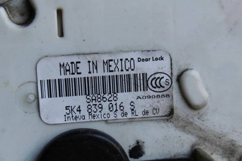 2016 2017 2018 2019 VOLKSWAGEN PASSAT RIGHT REAR DOOR LATCH LOCK ACTUATOR - Image 4 of 4