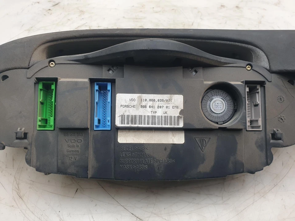 PORSCHE BOXSTER Speedometer Speedo Clock 2.7 986 Instrument Cluster Manual - Image 3 of 4