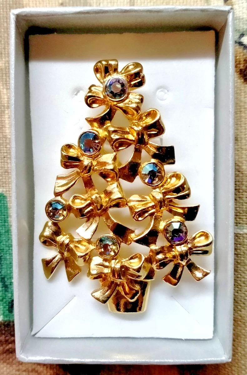 Albero di natale Moderno in colorazione Verde con applicazioni in oro