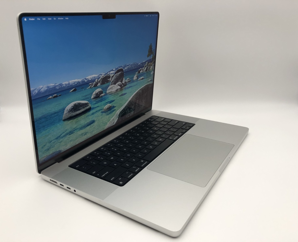 Apple MacBook Pro 2023 16