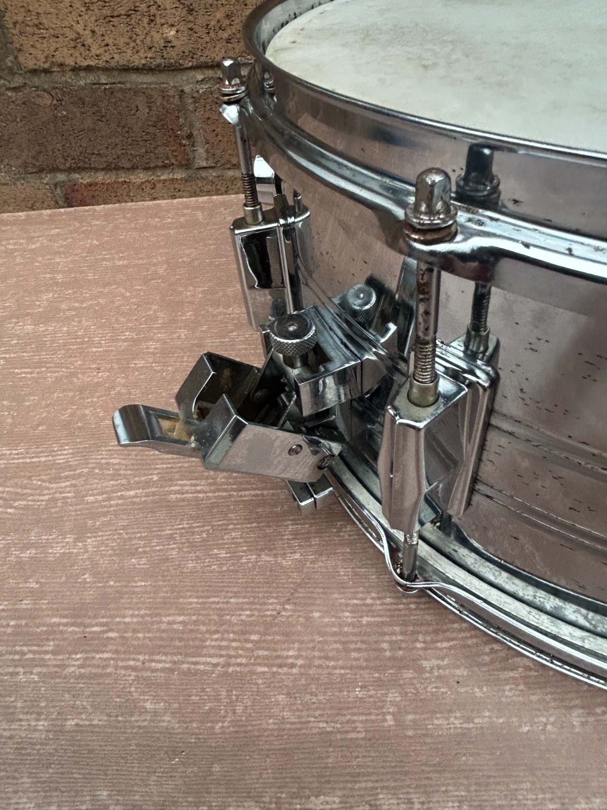 Vintage Pearl World 14'' x 6.5'' Chrome over Steel Snare Drum 10-Lugs photo 4