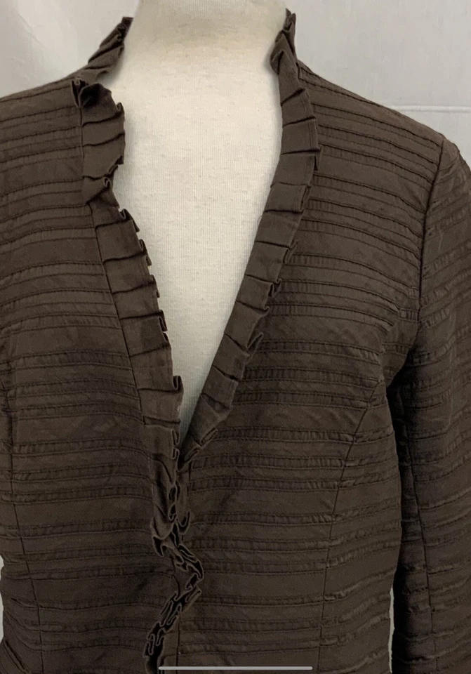 Chaqueta Blazer Lafayette 148 Talla 12 Marrón Volantes 100% Algodón Usada Una Vez YGI P1-876 Foto 3 de 4